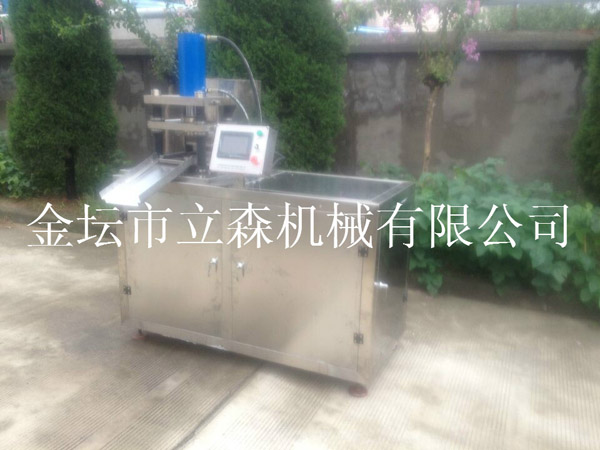 c鿴